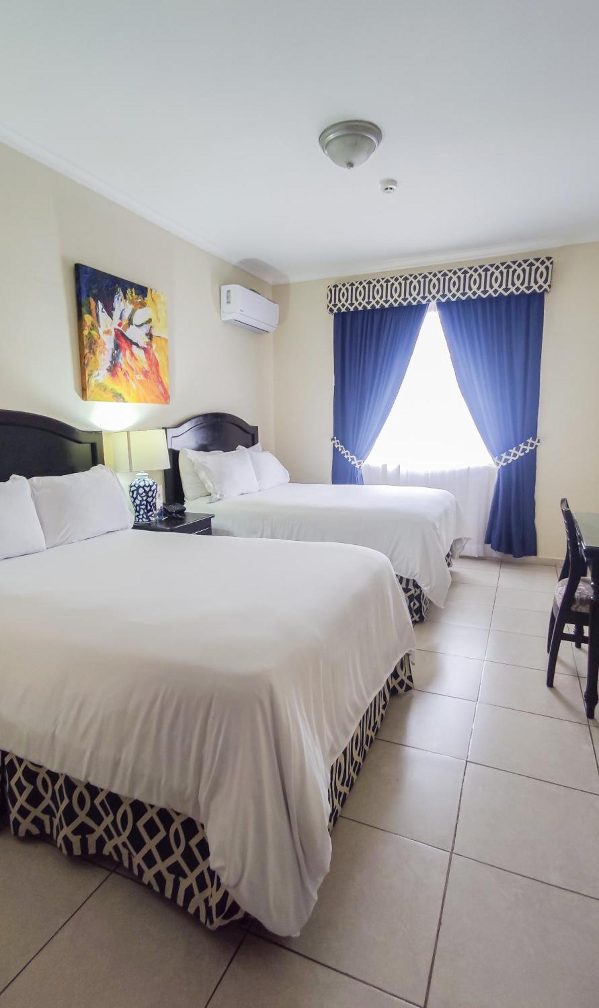 Hotel Galeria Santiago Exterior photo